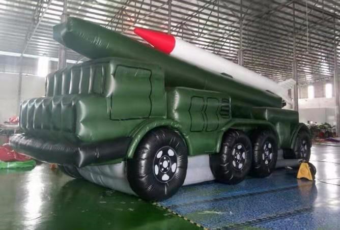 新丰军事导弹车